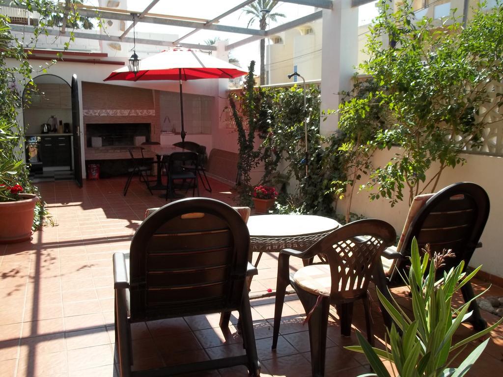 Madamme Curie Apartment Torrevieja Exteriör bild
